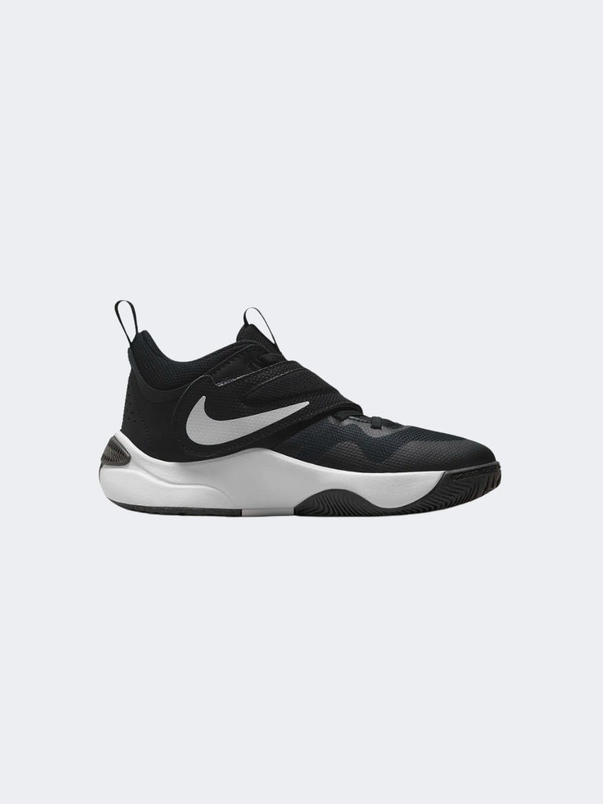 Nike team hustle black and white on sale