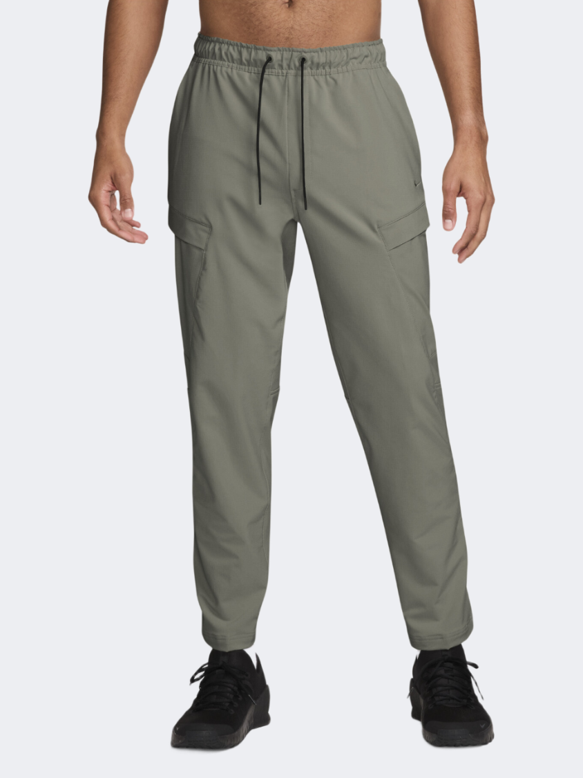 nike dri fit cargo pants