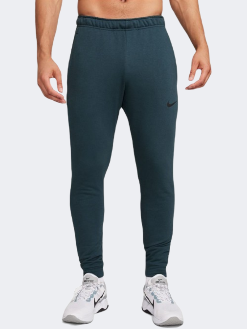 Nike training tapered fleece pants in black sales