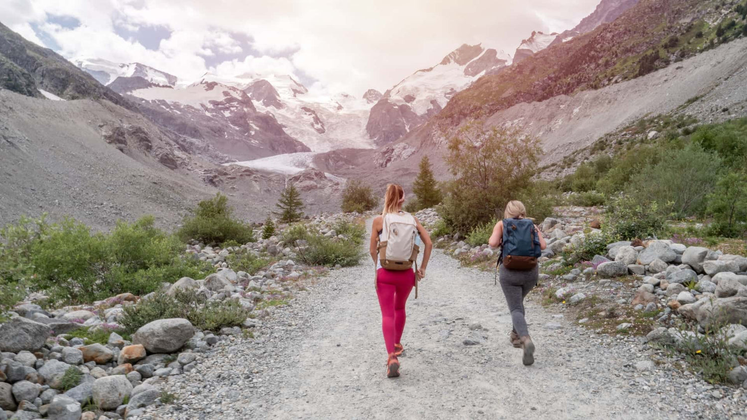 Hiking - Women
