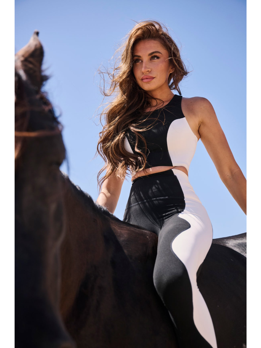 Wiskii Color-Block Racerback Sports Women Sportswear Bra Black Ivory