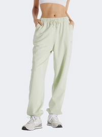 New Balance Athletics French Terry Women Lifestyle Pant Natural Mint