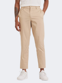 New Balance Athletics Standard Tapered 30 Inches Men Lifestyle Pant Stoneware