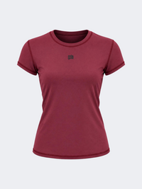 Oil & Gaz Comfortable Women Lifestyle Crew Neck T-Shirt Burgundy