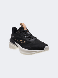 Erke  Women Running Shoes Black