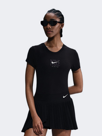 Nike Sportswear Slim Short-Sleeve Graphic Women Lifestyle T-Shirt Black