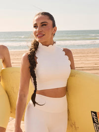 Wiskii High Neck Scallop V-Back Women Sportswear Bra Ivory