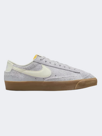 Nike Blazer Low Vintage 77 Women Lifestyle Sneakers Football Grey/Gum