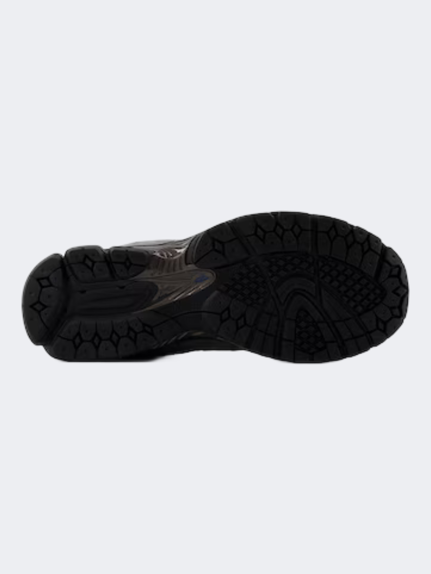 New Balance 2002R Men Lifestyle Shoes Castlerock