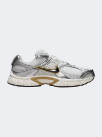 Nike V5 RNR Men Lifestyle Shoes White/Ash Beige