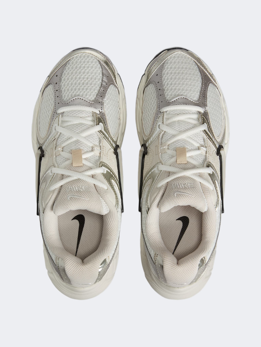 Nike V5 Rnr Women Lifestyle Shoes Summit White