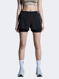 On Performance 2/1 Women Running Short Black