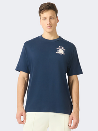 New Balance Collegiate Badge Men Lifestyle T-Shirt Navy