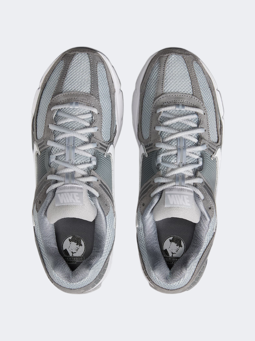 Nike Zoom Vomero 5 Men Lifestyle Shoes Cool Grey/ White