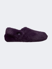 Crocs Classic Cozzzy Luxe Unisex Lifestyle Slippers