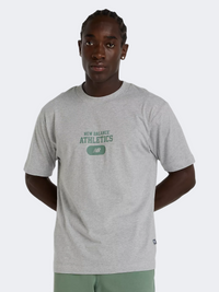 New Balance Heritage Graphic Men Lifestyle T-Shirt Athletic Grey