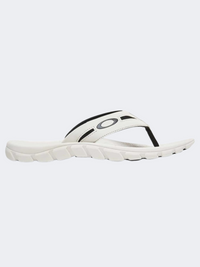 Oakley Operative 2 Men Lifestyle Slippers White/Black