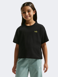 Nike Sportswear Boxy Girls Lifestyle T-Shirt Black