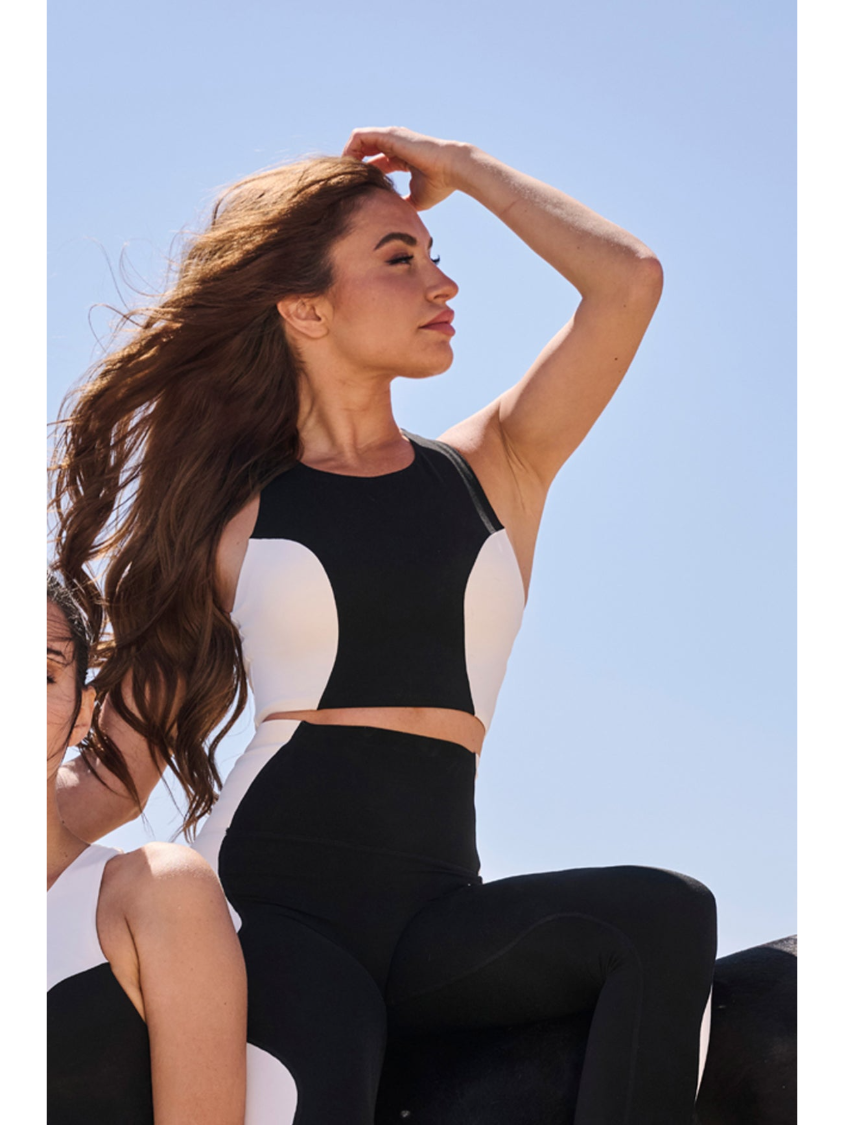 Wiskii Color-Block Racerback Sports Women Sportswear Bra Black Ivory
