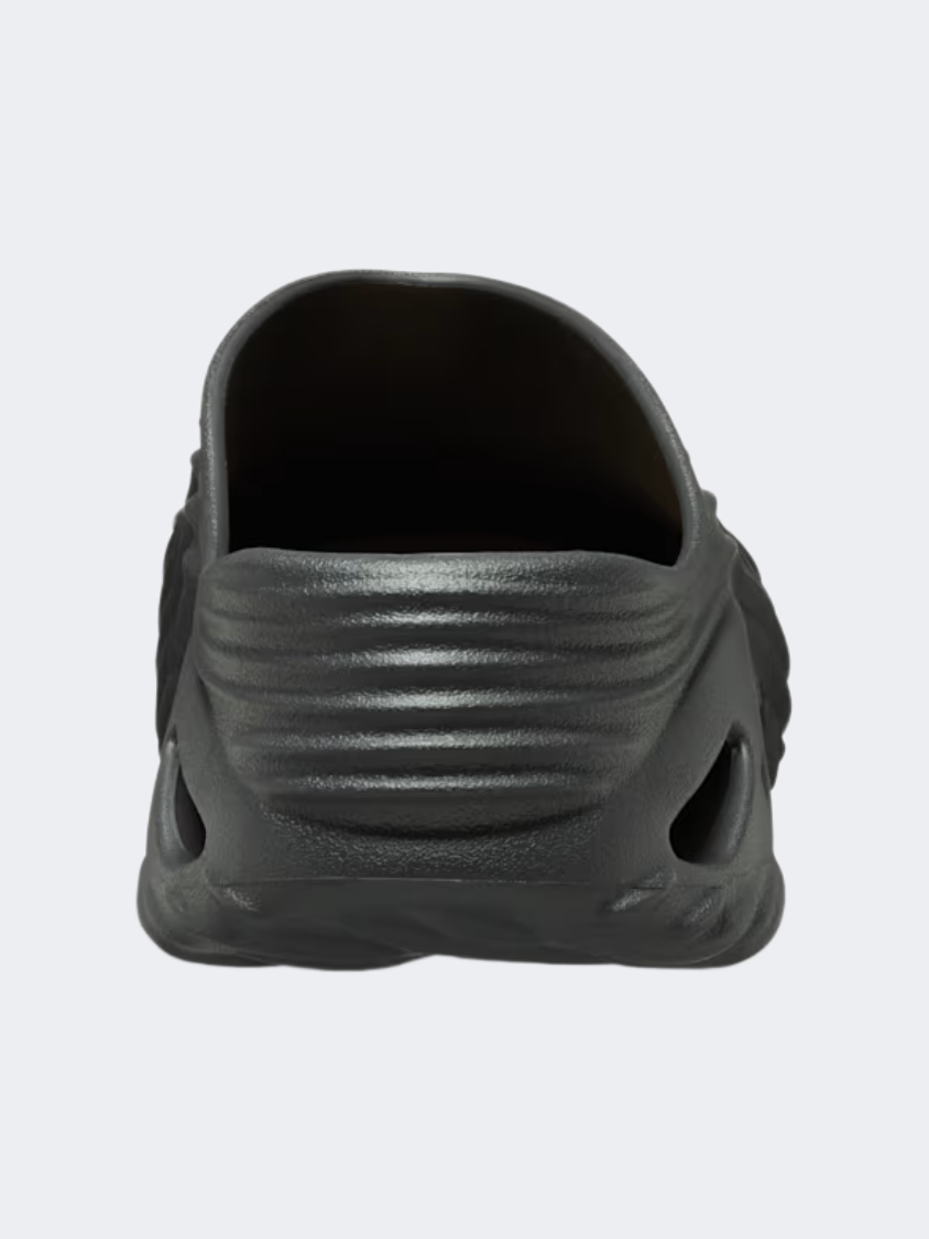 Crocs Echo Wave Unisex Lifestyle Clog Black Sand