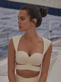 Wiskii Elegant Corset Sports Women Sportswear Bra Pure Vanilla