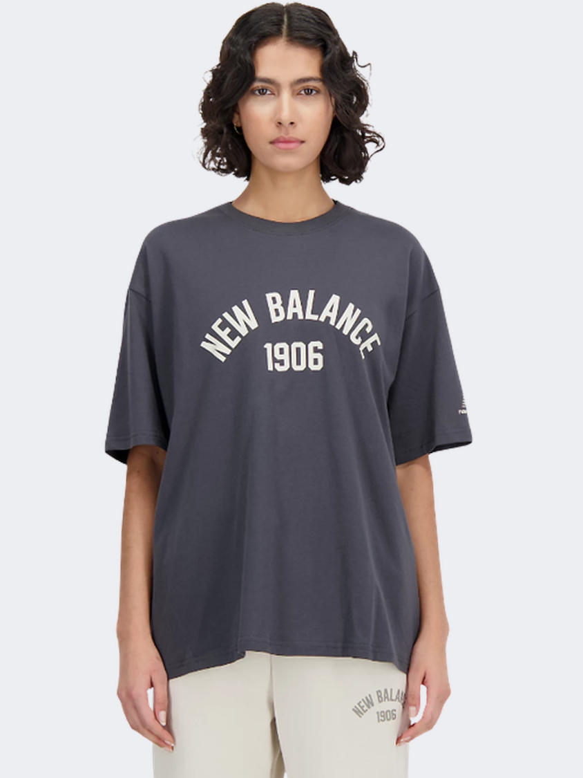 New Balance Essentials Varsity Women Lifestyle T-Shirt Blacktop