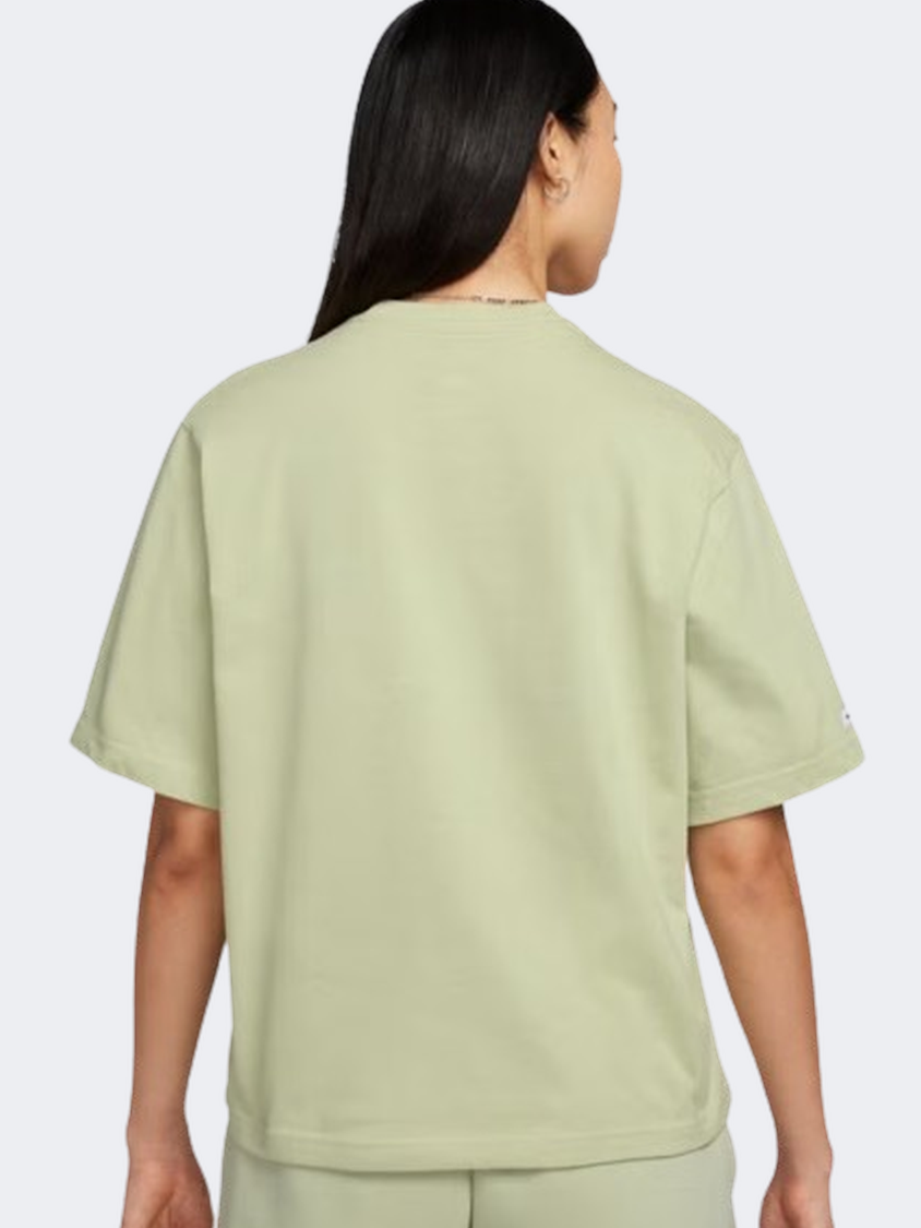 Nike Classics Boxy Women Lifestyle T-Shirt Olive Aura
