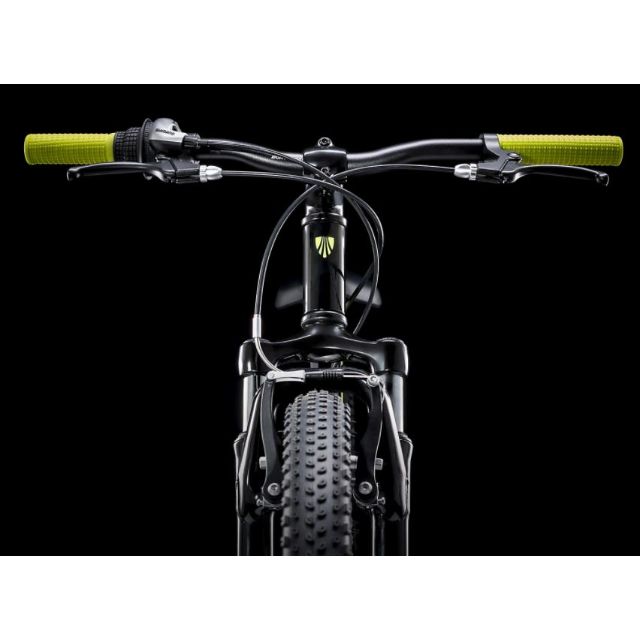 Trek precaliber 24 black hotsell
