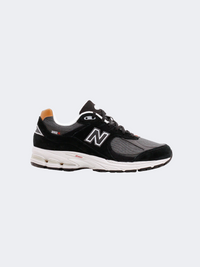 New Balance 2002 Unisex Lifestyle Shoes Black/Grey